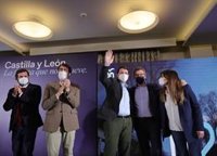 Feijóo: "Aprobar una reforma laboral utilizando un error, es un error democrático imperdonable"