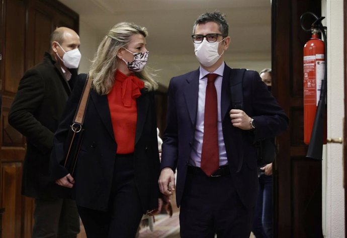 La vicepresidenta segunda del Gobierno y ministra de Trabajo y Economía Social, Yolanda Díaz, y el ministro de la Presidencia, Relaciones con las Cortes y Memoria Democrática, Félix Bolaños