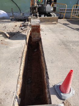 Trabajos de mejora de la red eléctrica en Girona.