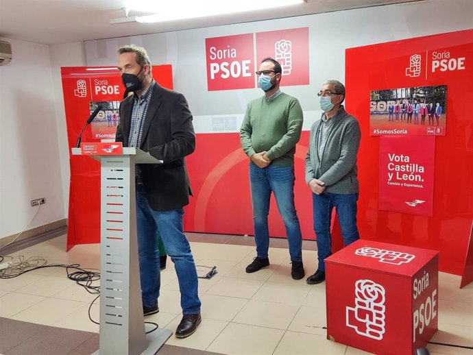 Fernando Valdés comparece ante los medios en Soria.