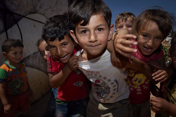 Niños en un campamento del Líbano.