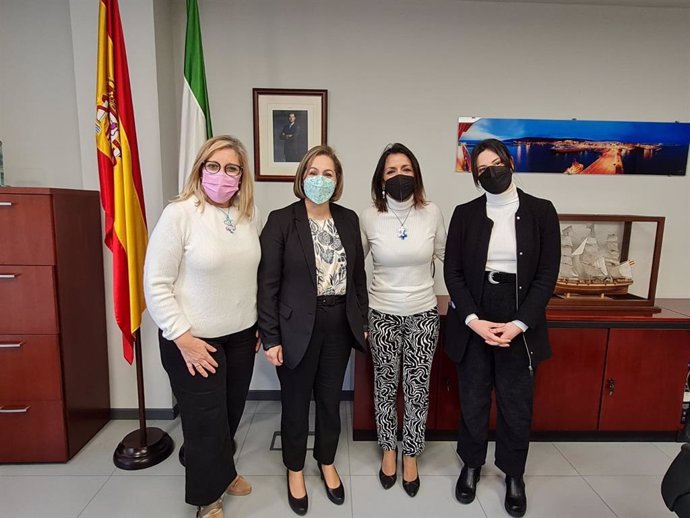 Marta Bosquet tras su reunión en Almería con el colectivo ASTEA