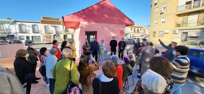 Punto de Información a la Mujer con Cáncer de Mama 'Yoana Rubio'.