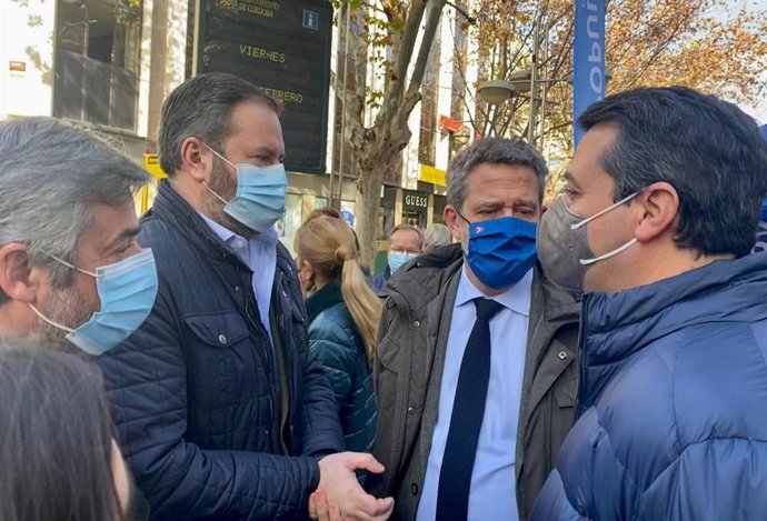 Jaime de Olano con Adolfo Molina, José María Bellido y Miguel Ángel Torrico.