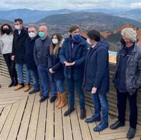 El PP exige a Lastra que deje de "inventar" y "hacer el ridículo" al acusarle de comprar a los diputados de UPN