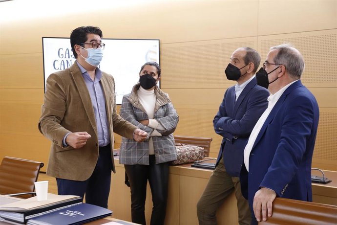 El presidente del Cabildo de Tenerife, Pedro Martín; la consejera insular de Desarrollo Socioeconómico, Carmen Luz Baso; el gerente de la Institución Ferial de Tenerife, Iñaki Domínguez, y el director general de Interideas, José Carlos Marrero