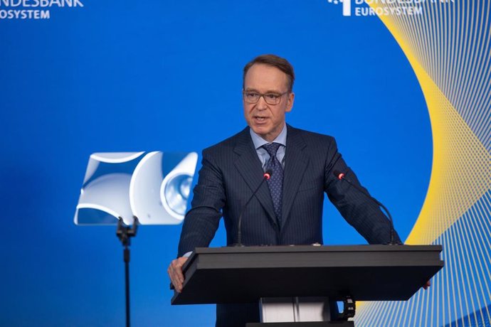 HANDOUT - 11 January 2022, Frankfurt_Main: Jens Weidmann, Former President of the German Federal Bank (Deutsche Bundesbank), speaks during the Bundesbank's change of office ceremony. In a virtual ceremony, the Bundesbank in Frankfurt bid farewell to its