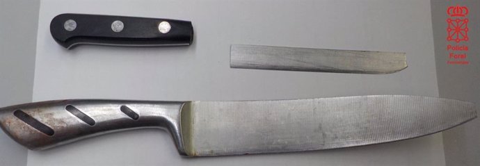 Cuchillos utilizados por el detenido