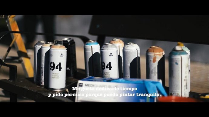 Fotograma del spot publicitario lanzado por el Ayuntamiento de Palma para dar a conocer las ventajas del arte urbano frente a las pintadas vandálicas.