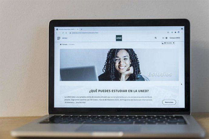 Archivo - Almería.-Diputación.-UNED abre el plazo de matrícula para sus grados, másteres y el acceso para mayores de 25 y 45 años