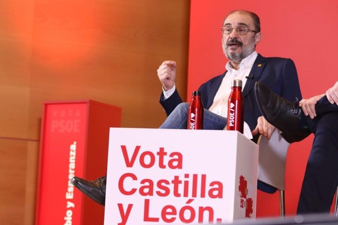 Lambán destaca el valor del autogobierno en las regiones del interior y plantea la mejora del estado de bienestar.