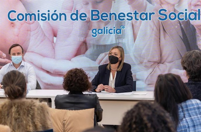 Fabiola García preside la constitución de la Comisión de Benestar Social del PPdeG.