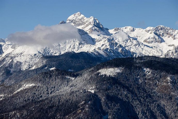 Una montaña de los Alpes