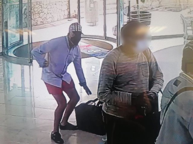 Detienen a un hombre por diferentes delitos de hurto y estafa bancaria en Calvià.