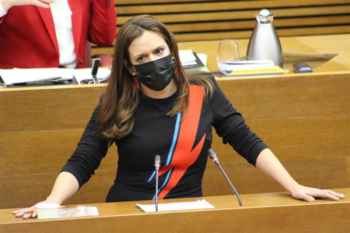 Archivo - La portavoz adjunta de Compromís, Mnica Álvaro,