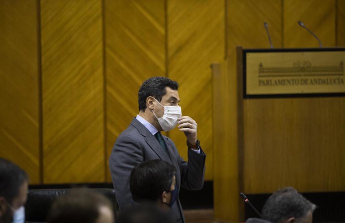 Archivo - El presidente de la Junta de Andalucía, Juanma Moreno, en una imagen de archivo.
