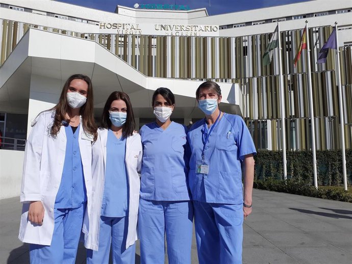 Profesionales del Virgen Macarena acreditadas en lactancia materna.