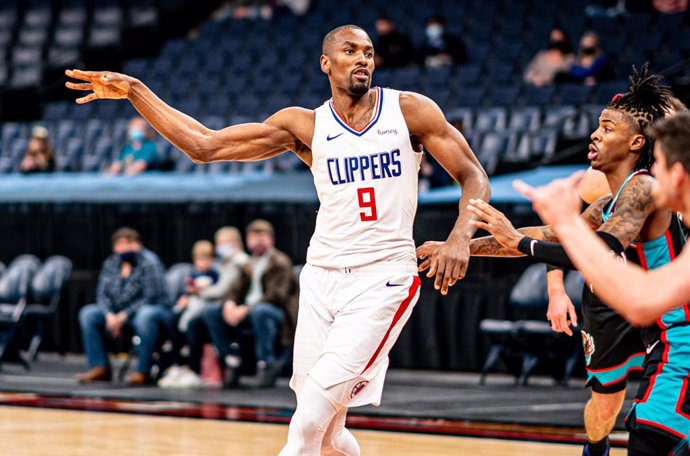 Archivo - Ibaka en el Grizzlies - Clippers