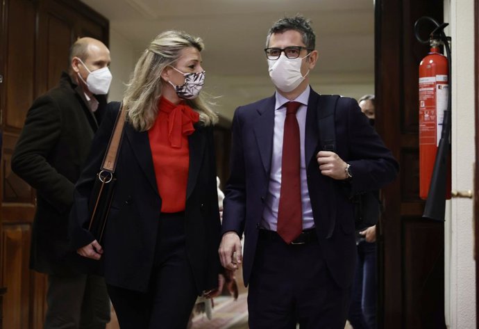 Arxiu - La vicepresidenta segona del govern central i ministra de Treball i Economia Social, Yolanda Díaz, i el ministre de la Presidncia, Relacions amb les Corts i Memria Democrtica, Félix Bolaños, al Congrés