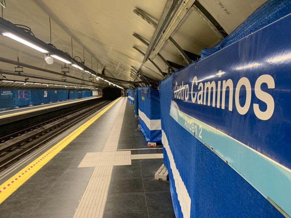 Estación de Metro de Cuatro Caminos en obras.