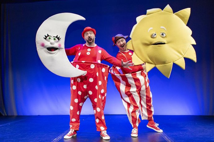 COMUNICADO: Vuelve el espectáculo original por petición de los niños y niñas de Madrid, Tararí Y Tantán buscando la luna