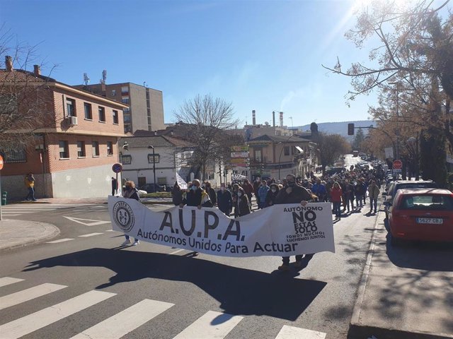 Manifestación en Azuqueca de Henares para pedir mmás plantilla policial