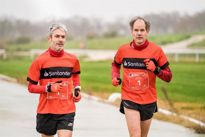 Archivo - Abel Antón y Martín Fiz reviven su duelo en el Mundial de Atenas 25 años después.