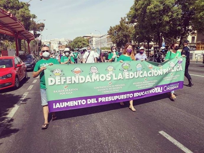 Manifestación en defensa de la educación pública en foto de archivo.