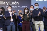 Ayuso dobla su presencia en la campaña de Castilla y León y acude a Valladolid y Ávila