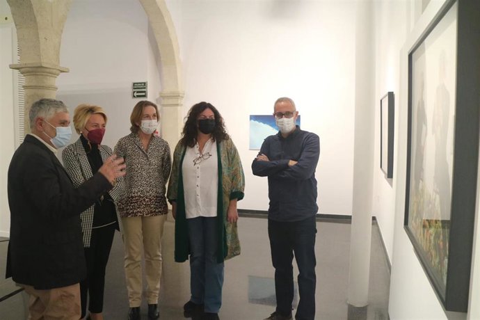 Presentación de la exposición 'Acción y memoria' en el CAF.