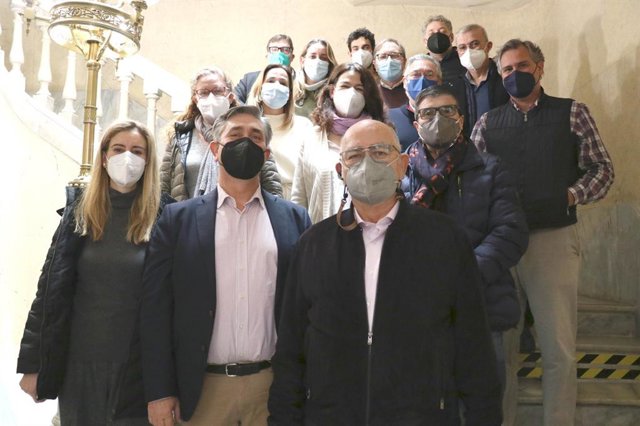 Giner resulta reelegido al frente del MICOF