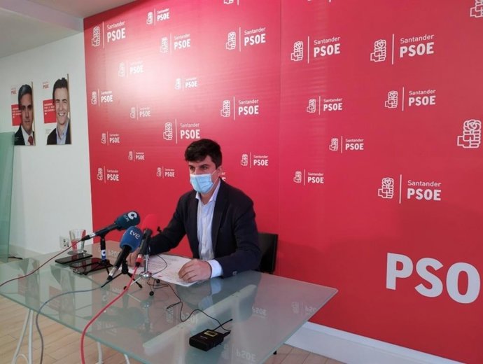 El portavoz del PSOE de Santander, Daniel Fernández