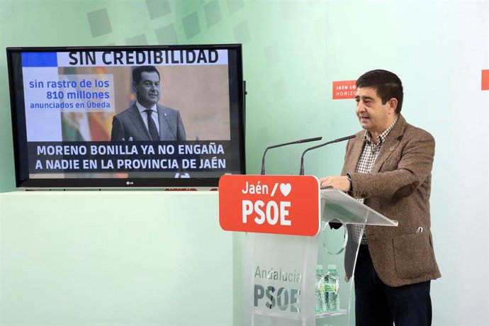 Francisco Reyes en rueda de prensa.