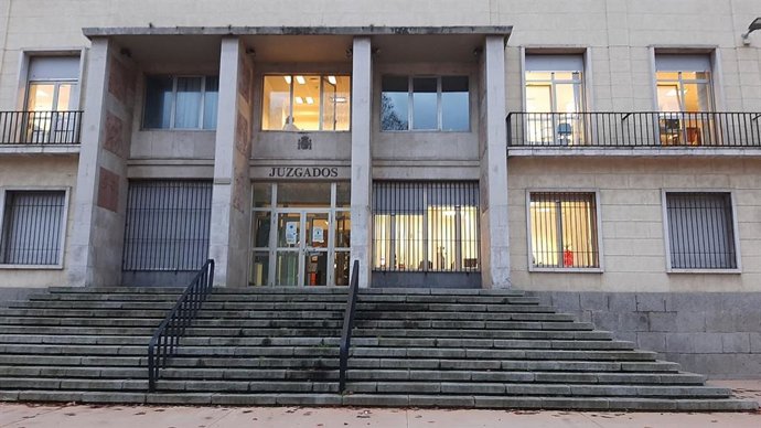 Archivo - Sede de los Juzgados de la calle Alta de Santander