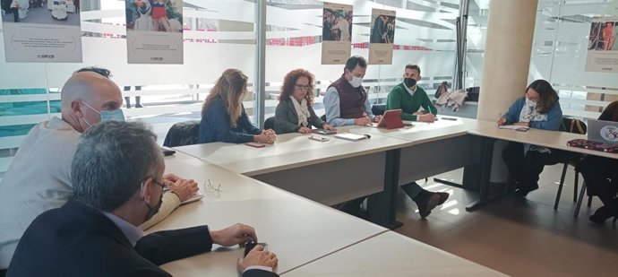 Reunión entre representantes del PP-A y Cermi Andalucía.