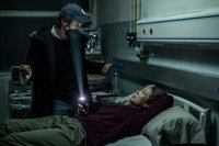 'Apagón', la serie de Movistar+ revela las primeras imágenes del capítulo dirigido por Raúl Arévalo