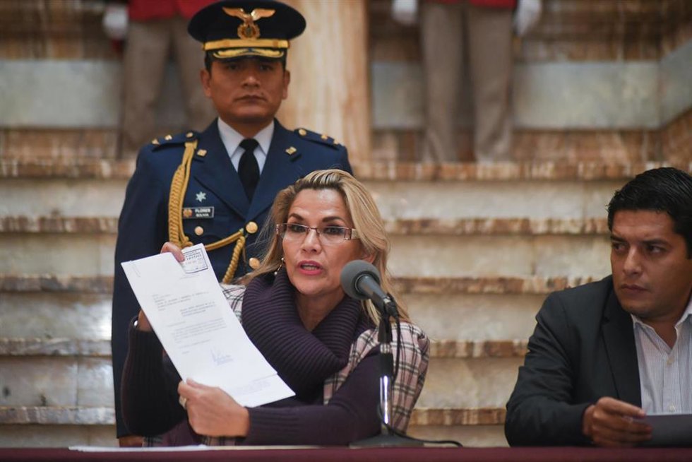 Archivo - Imagen de archivo de la expresidenta de Bolivia Jeanine Áñez