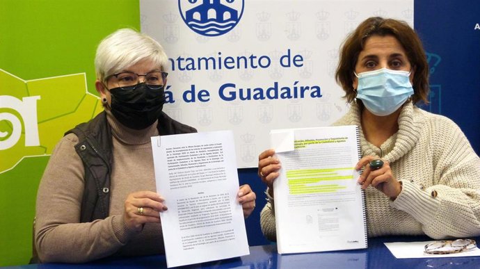 Las ediles andalucistas de Alcalá en rueda de prensa