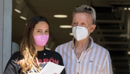 José Ortega Cano contesta sonriente a Rocío Carrasco: "Estoy la mar de preocupado. Al límite estoy"