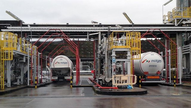 Archivo - Tren al que suministra GNL Reganosa