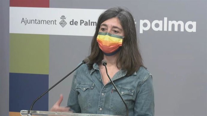 La regidora de Modelo de Ciudad de Palma, Neus Truyol, durante la rueda de prensa.