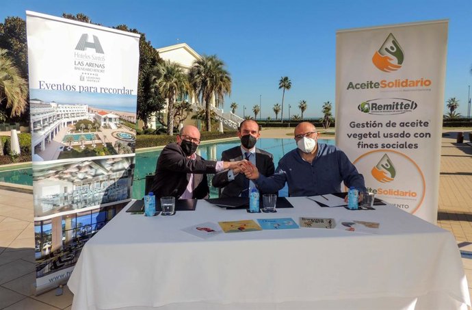 Hoteles Santos impulsa la inclusión social gracias a la recogida de aceite usado convertido en biodiésel