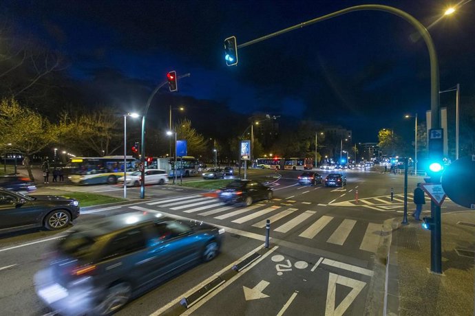 Imagen de un cruce en Pamplona