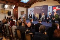 Mañueco apuesta por "mejorar el diálogo" para conseguir el pacto por la sanidad