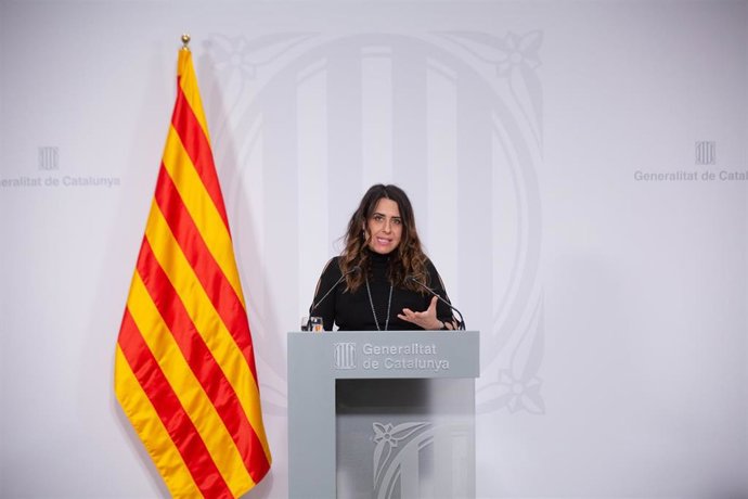 La portavoz del Govern, Patricia Plaja, comparece tras una reunión del Consell Executiu, en la Generalitat, a 8 de febrero de 2022, en Barcelona, Catalunya (España). 