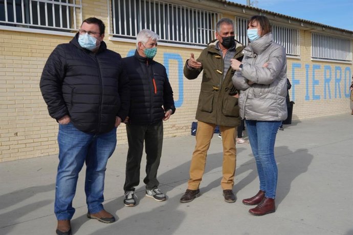 El PSOE solicitará unos nuevos vestuarios para el campo municipal de fútbol de Valdefierro