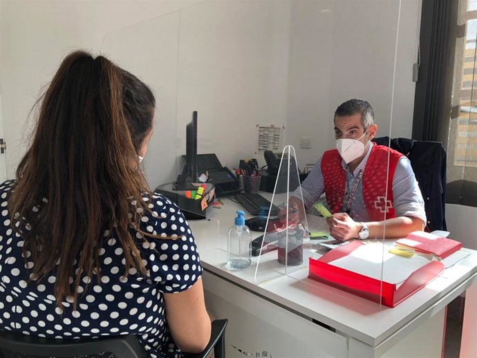 Asistencia de Cruz Roja a menores