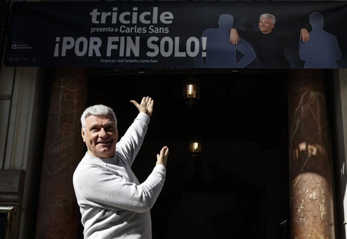 El actor Carles Sans presenta su espectáculo '¡Por fin solo'!, que se estrena en el Teatro Olympia de Valncia