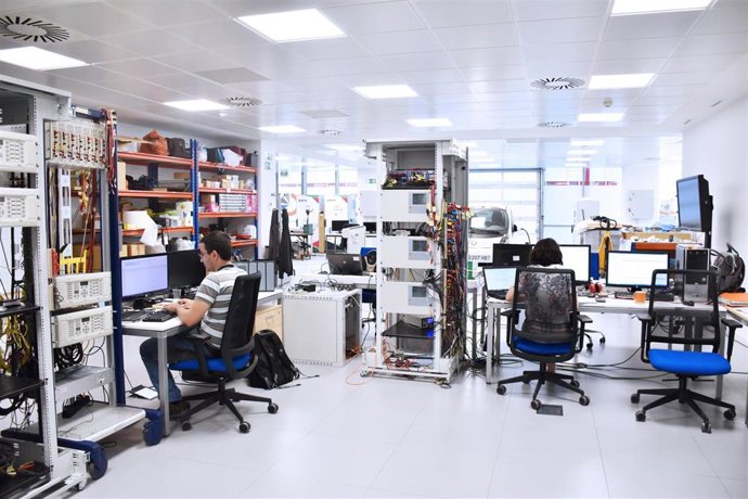 Archivo - Telefónica impulsa la digitalización integral del centro tecnológico CIRCE.