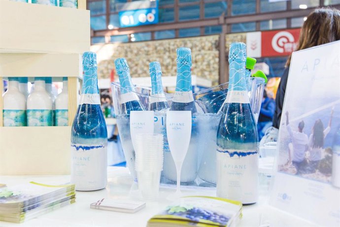  Bodegas Carpe Diem presenta la nueva imagen de Apiane.